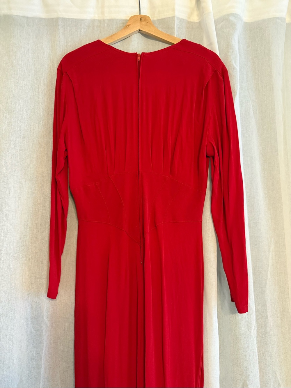 Red Long-Sleeve Gathered Waist Maxi Dress - Picture 4 of 4